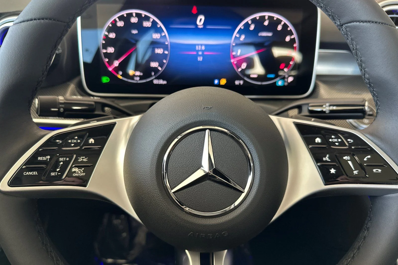 2025 Mercedes-Benz C-Class Sedan C 300 - Photo 21
