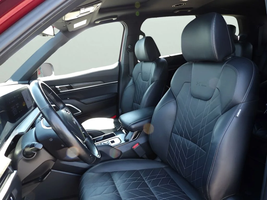 Used 2024 Dawning Red Kia EX X-Line image 24