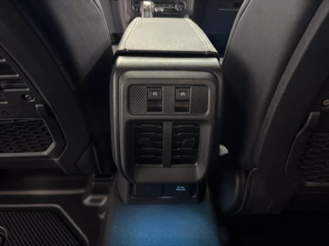 New 2026 Avalanche Gray Ford Badlands® image 39