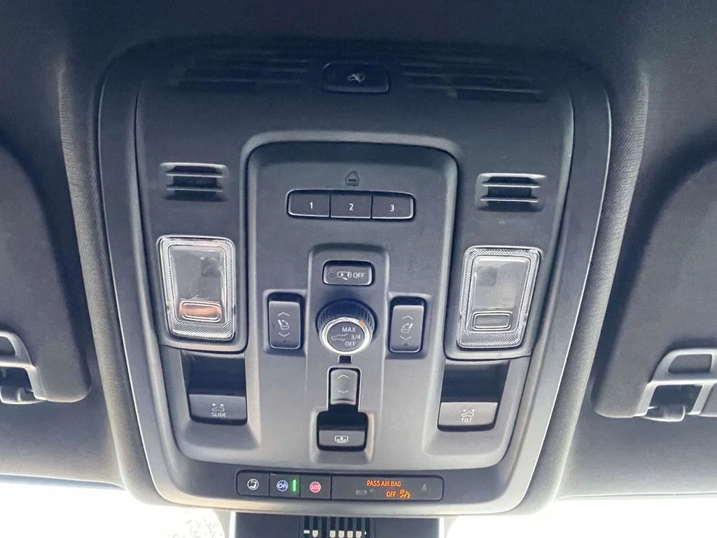 Used 2024 Black GMC Denali image 42