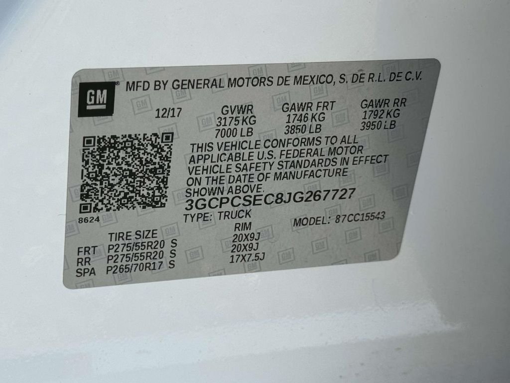 Used 2018 White Chevrolet LTZ image 30