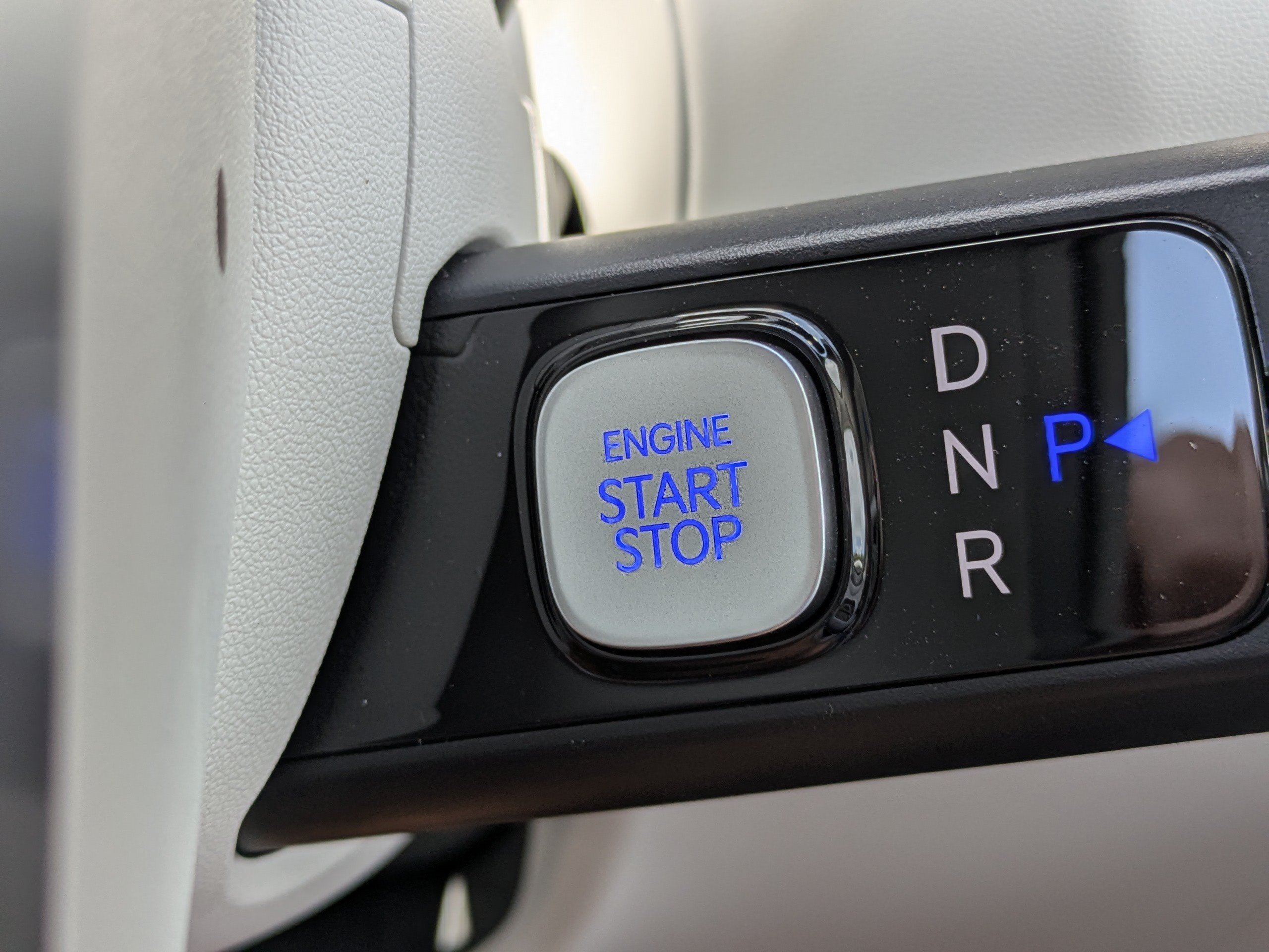 New 2026 Creamy White Pearl Hyundai SEL Premium FWD image 30
