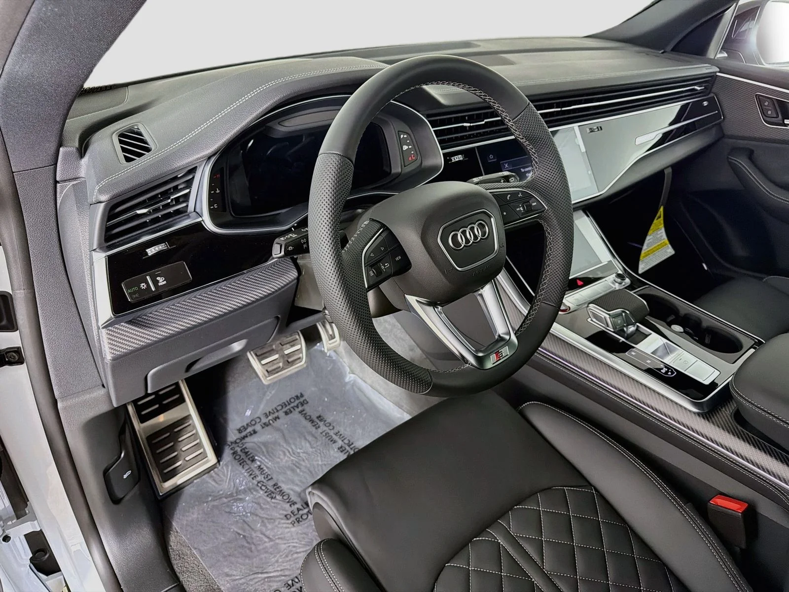 New 2026 White Audi 4.0T Premium Plus image 9