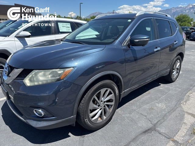 2015 Nissan Rogue SL FWD's photo