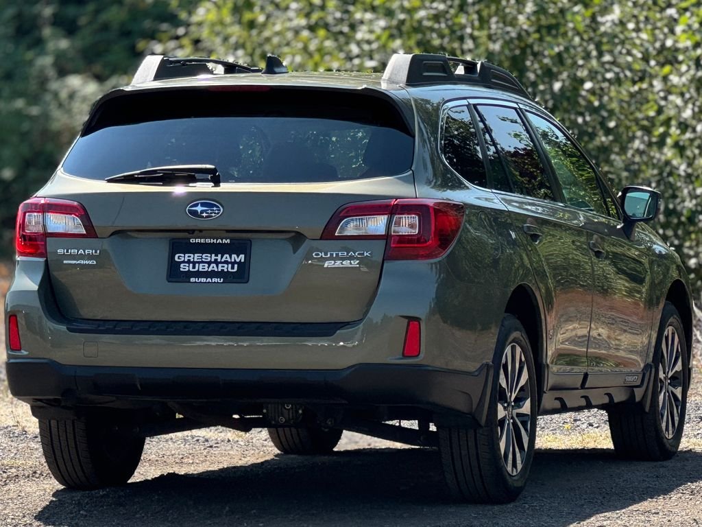 Used 2016 Wilderness Green Metallic Subaru 2.5i image 7