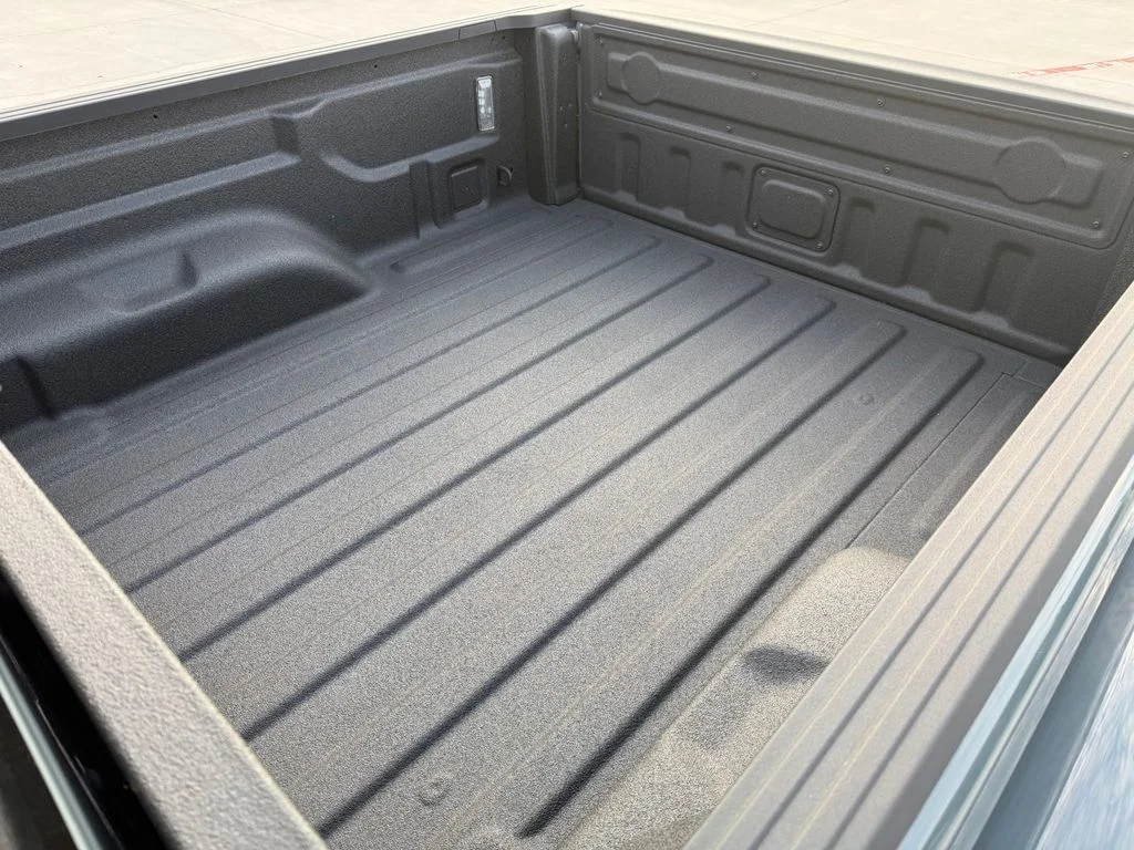New 2026 Anvil Clear-Coat Exterior Paint Jeep Rubicon X image 15
