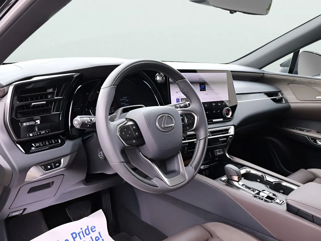 Used 2026 Black Lexus 350 Luxury image 18