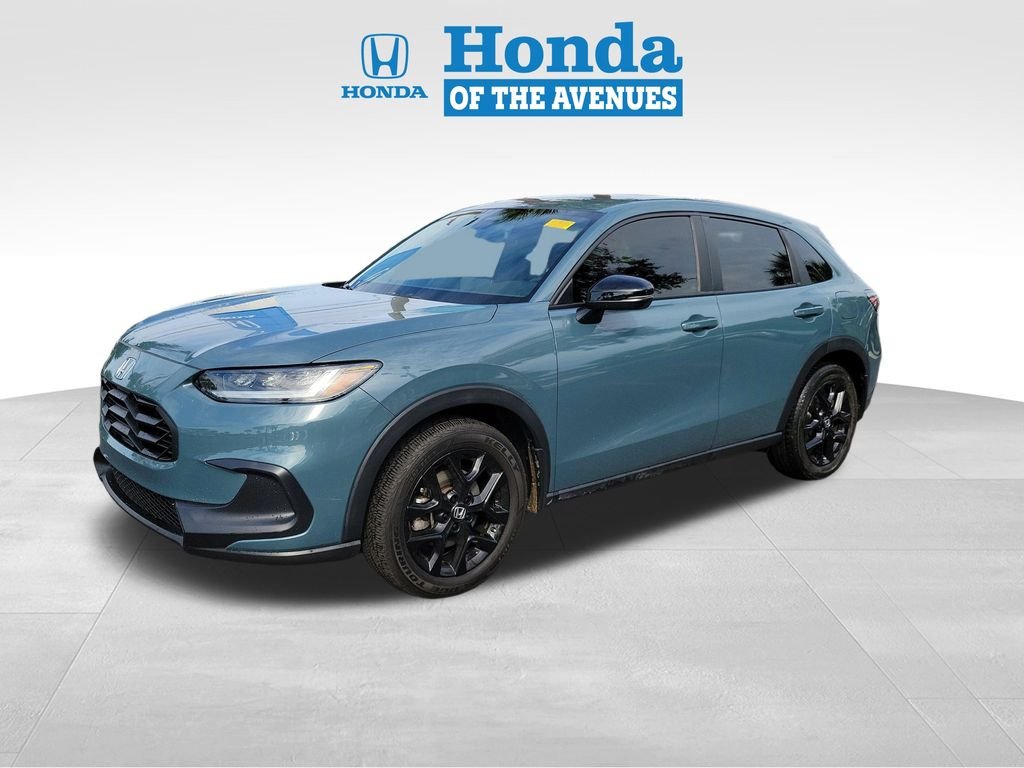 Used 2025  Honda Sport image 2