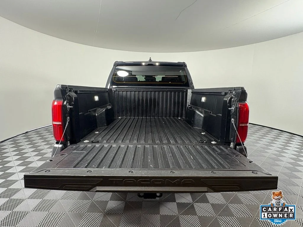 Used 2022 Gray Toyota SR image 10