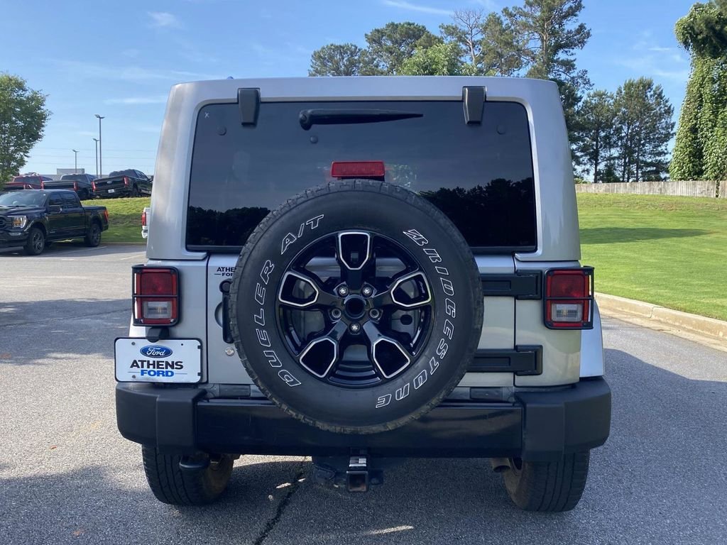 Certified Used 2018 Billet Silver Metallic Jeep Unlimited Altitude image 4