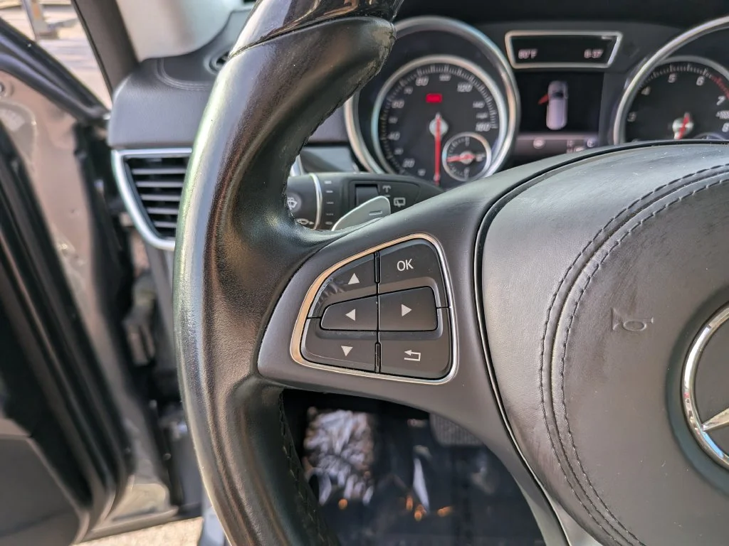 Used 2018  Mercedes-Benz GLS 550 image 29