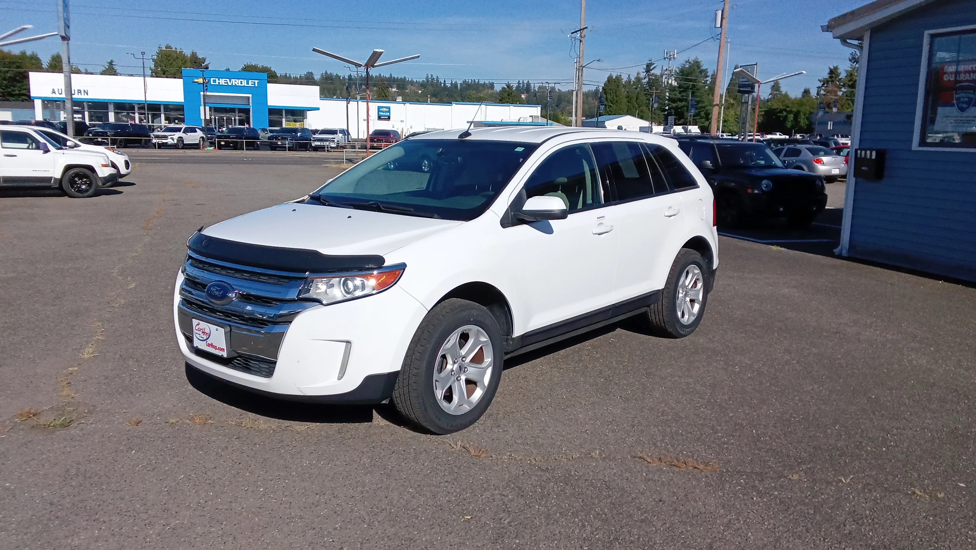 Used 2014 White Ford SEL image 2