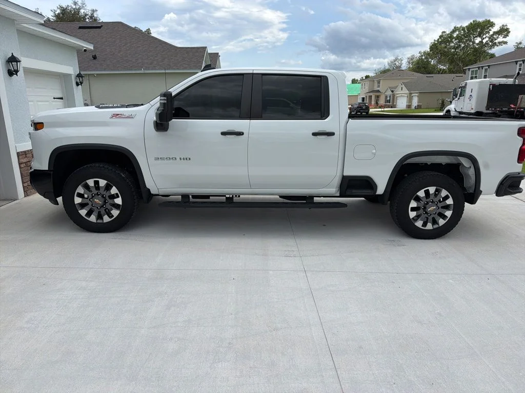 Used 2024 White Chevrolet Custom image 4