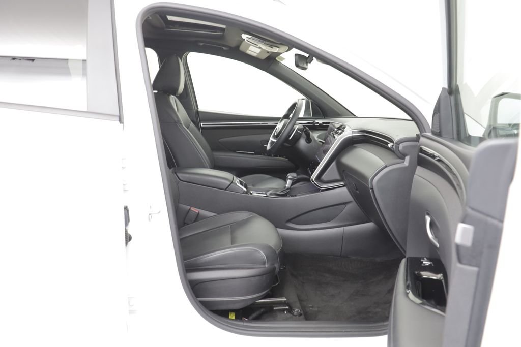 Used 2022 Ice White Hyundai Limited image 20