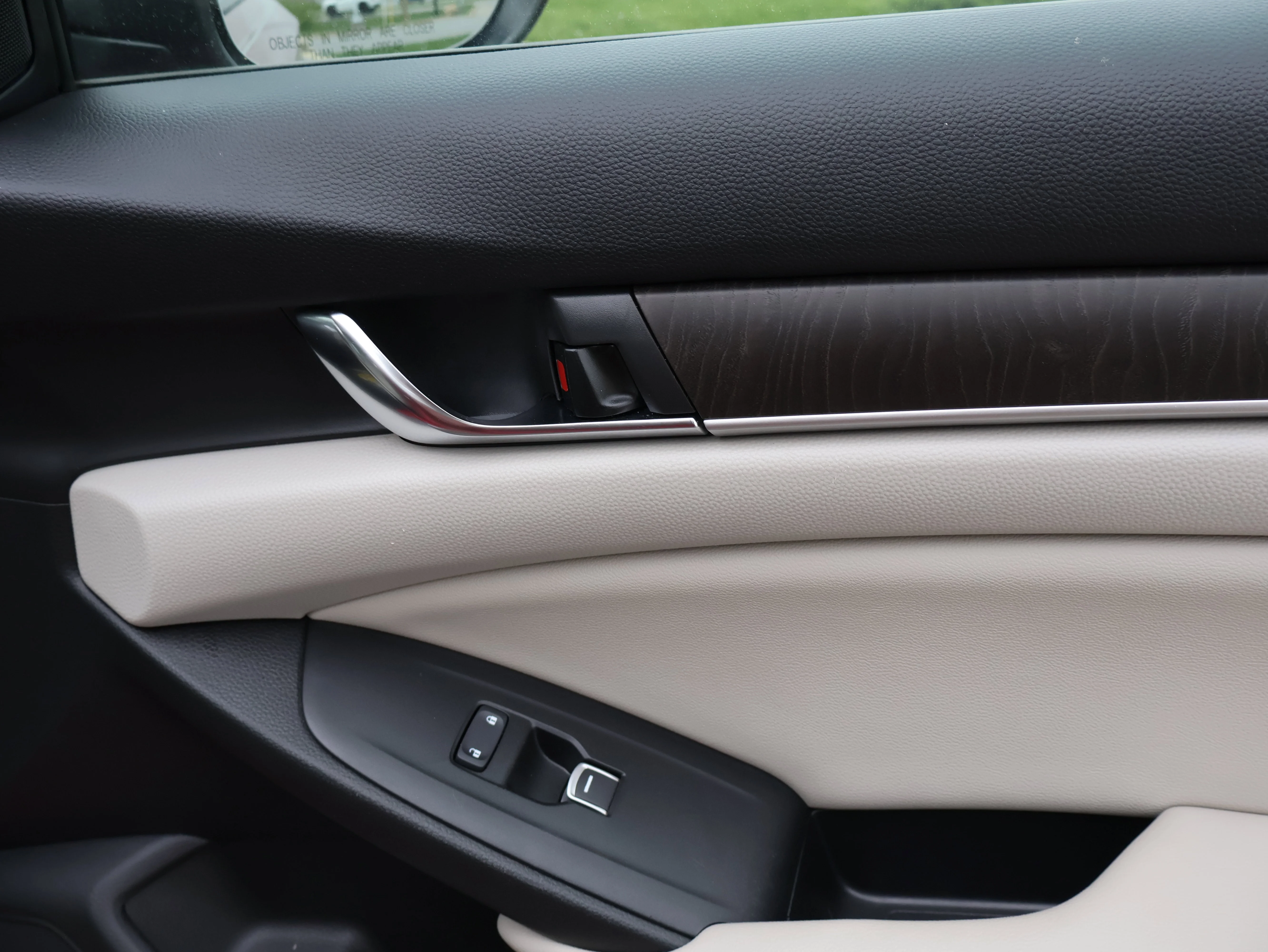 2021 Honda Accord EX-L - Photo 8