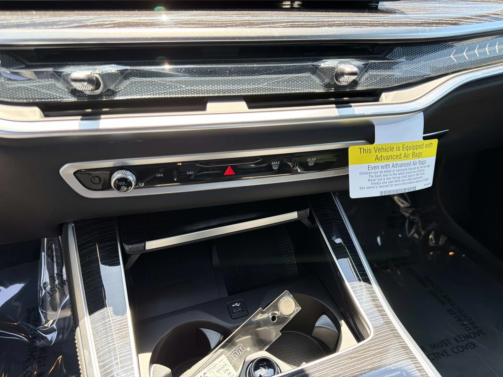 New 2026 Gunmetal II Metallic BMW sDrive40i image 22
