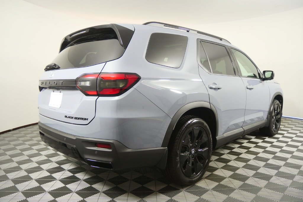 Used 2026 Sonic Gray Pearl Honda Black Edition image 4