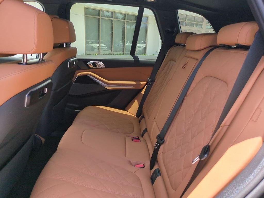 New 2026 Black Sapphire Metallic BMW xDrive50e image 14