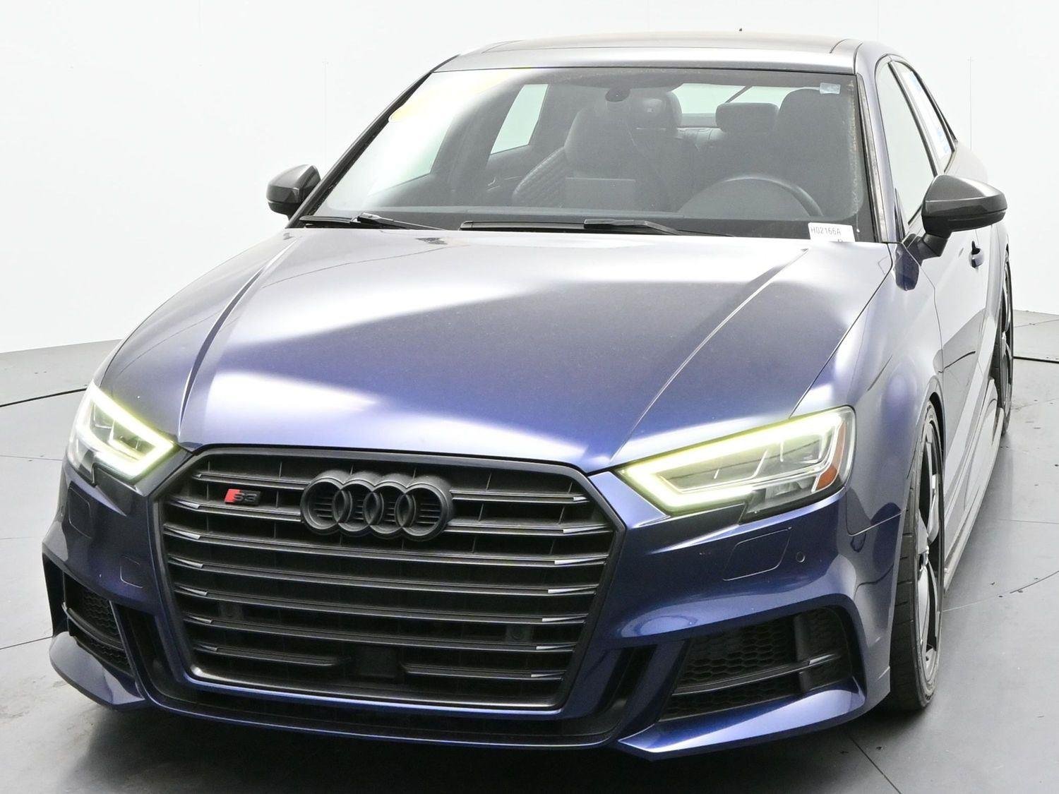 Used 2019 Navarra Blue Metallic Audi Premium Plus image 3