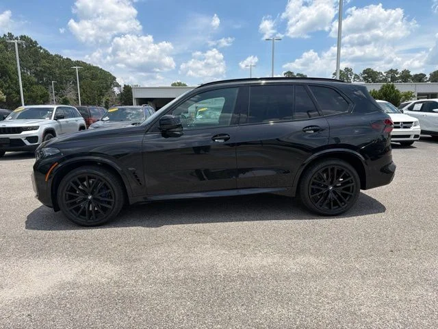 Used 2026 Black BMW xDrive40i image 5
