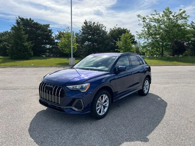 2021 Audi Q3 Premium