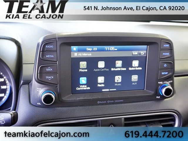 Used 2018 White Hyundai SEL image 28