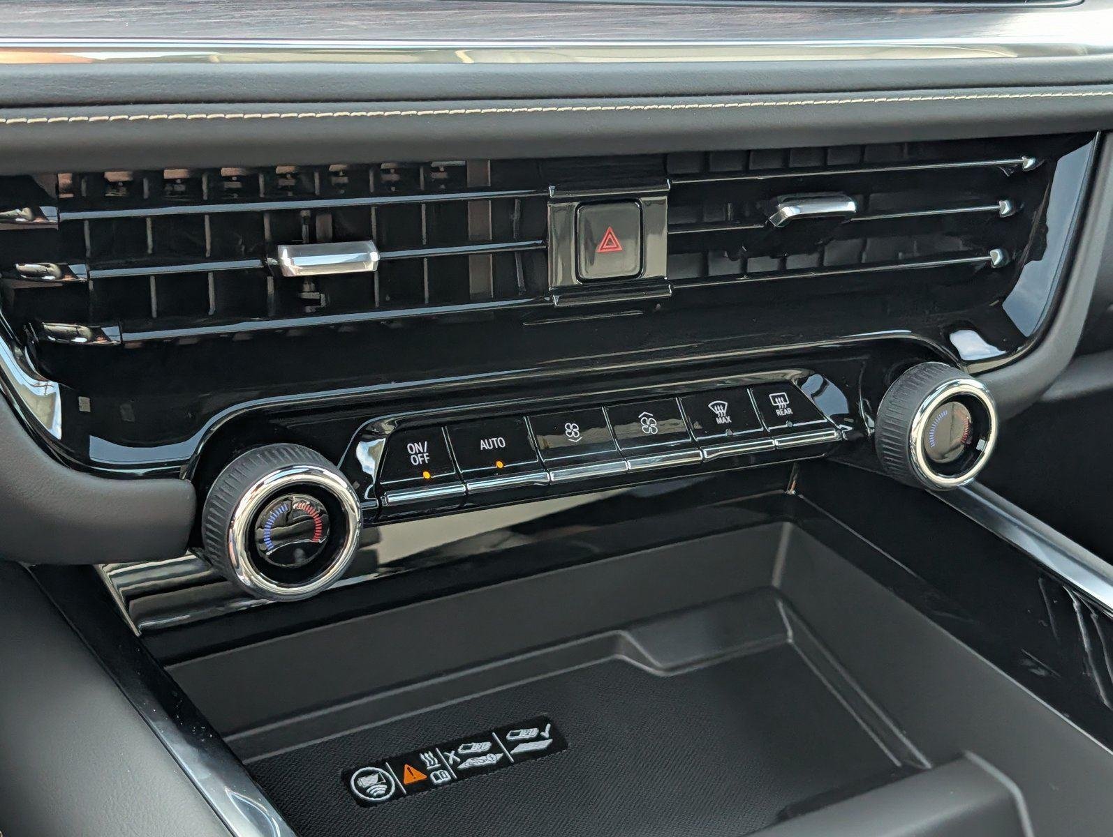 2026 Chevrolet Tahoe Premier - Photo 19