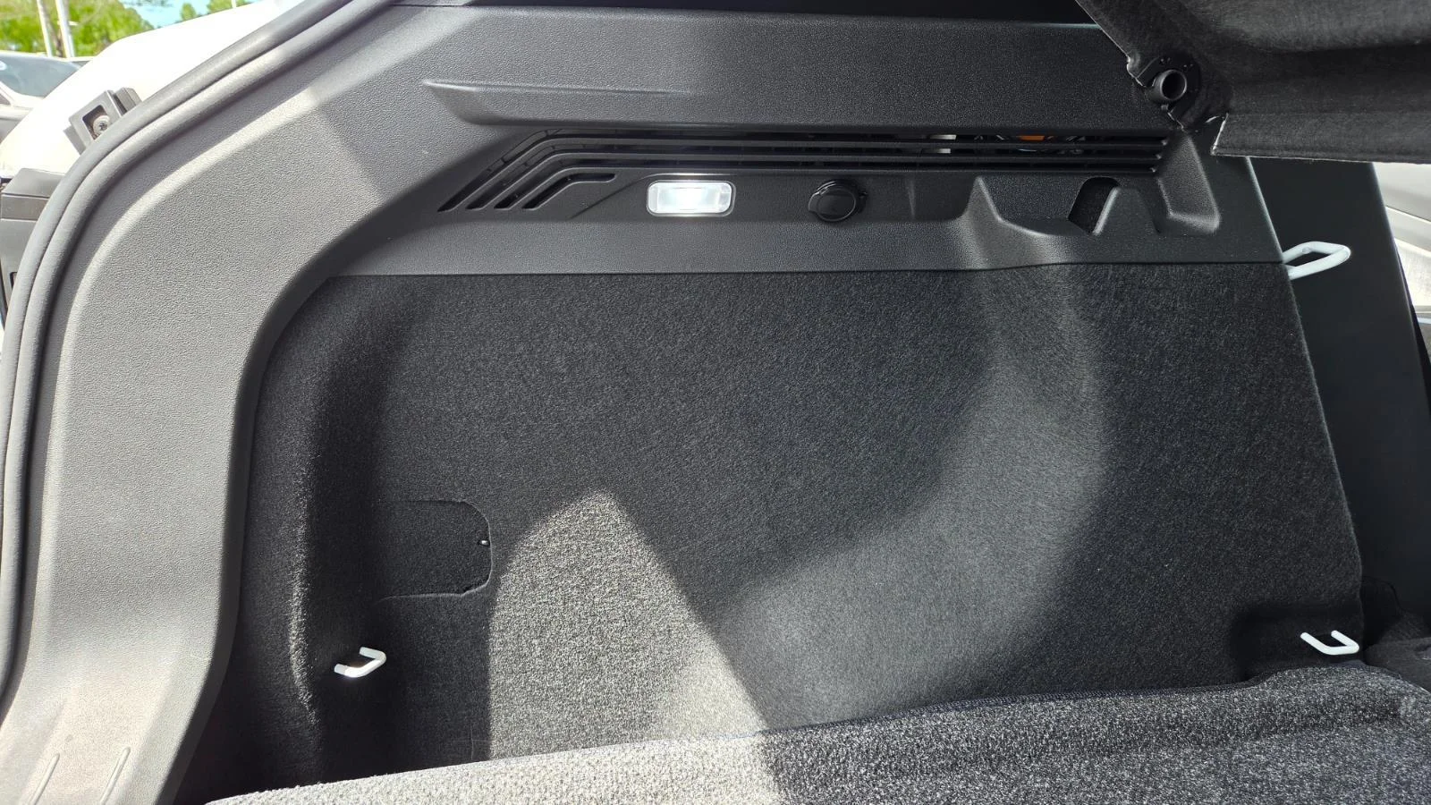 New 2026 Opal White Pearl Volkswagen Pro image 60