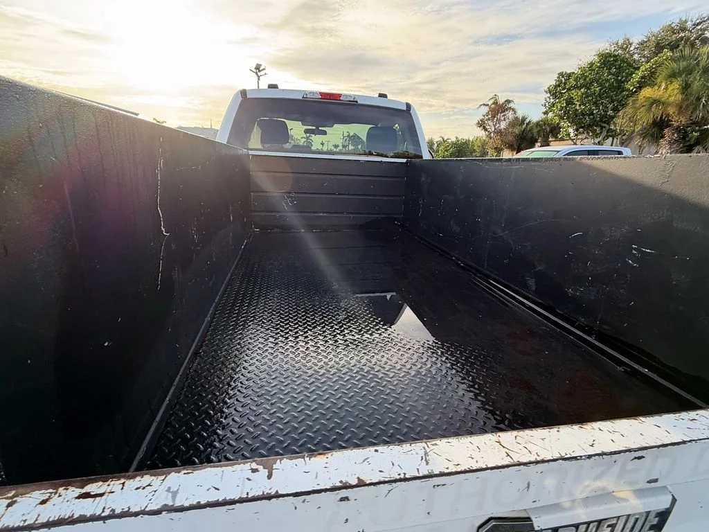 Used 2020 White Ford XL image 15