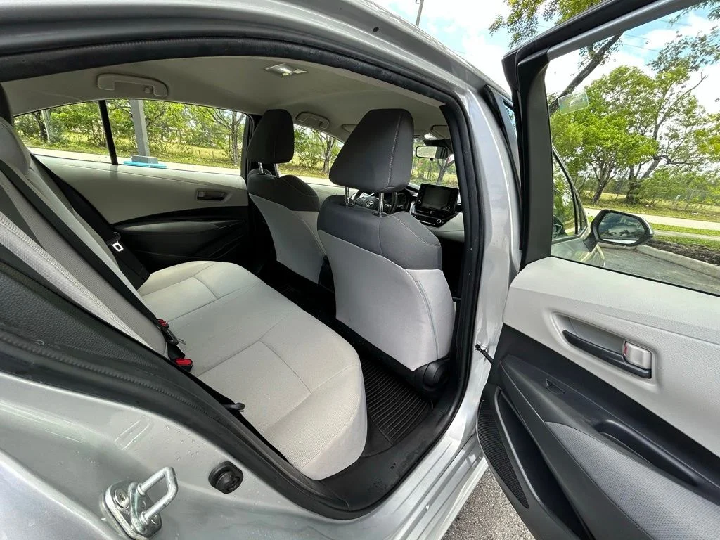 Certified Used 2022 Silver Toyota LE image 31