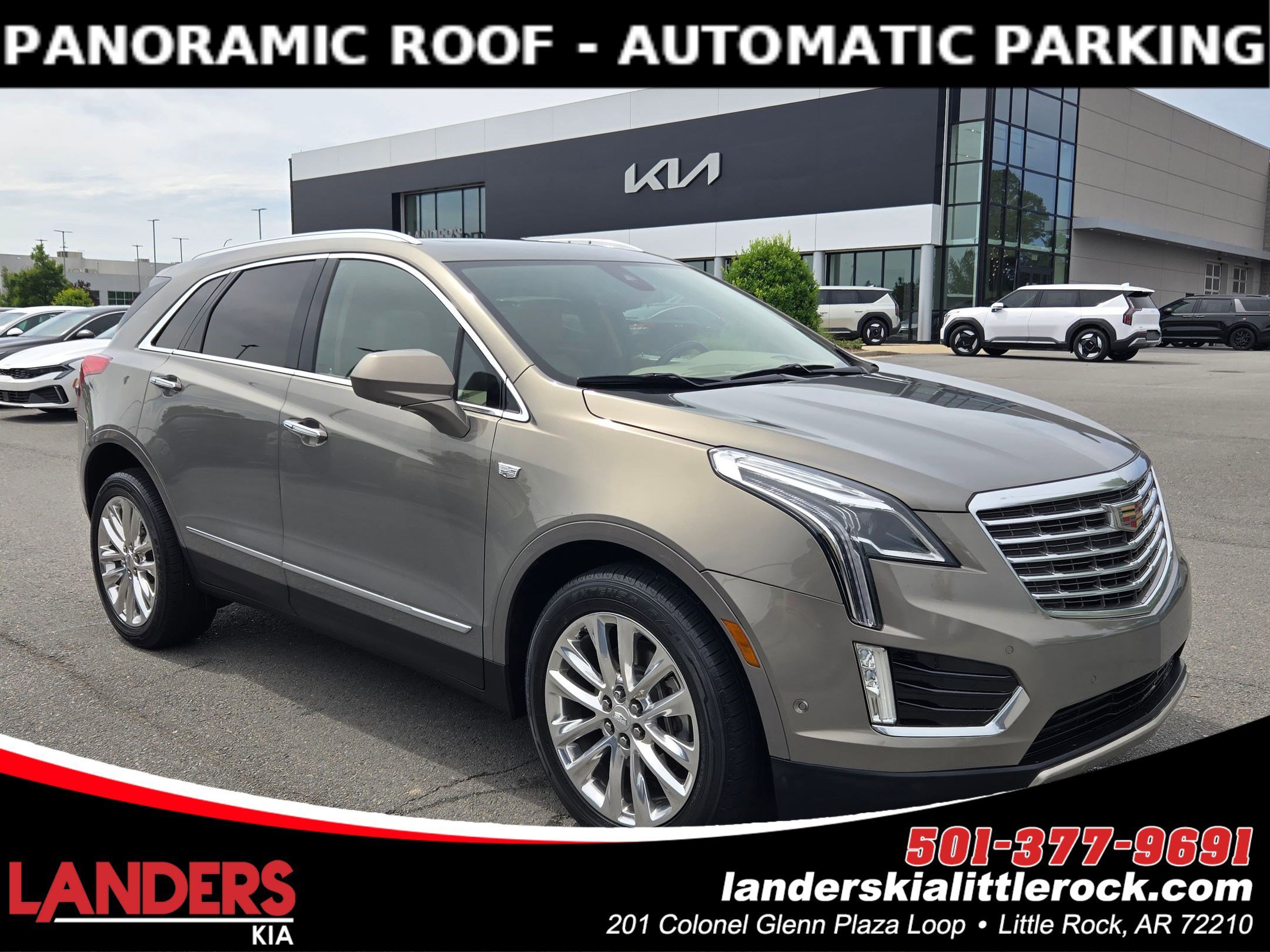 2018 Cadillac XT5 AWD Platinum's photo