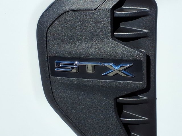 Used 2024 Oxford White Ford XL image 9