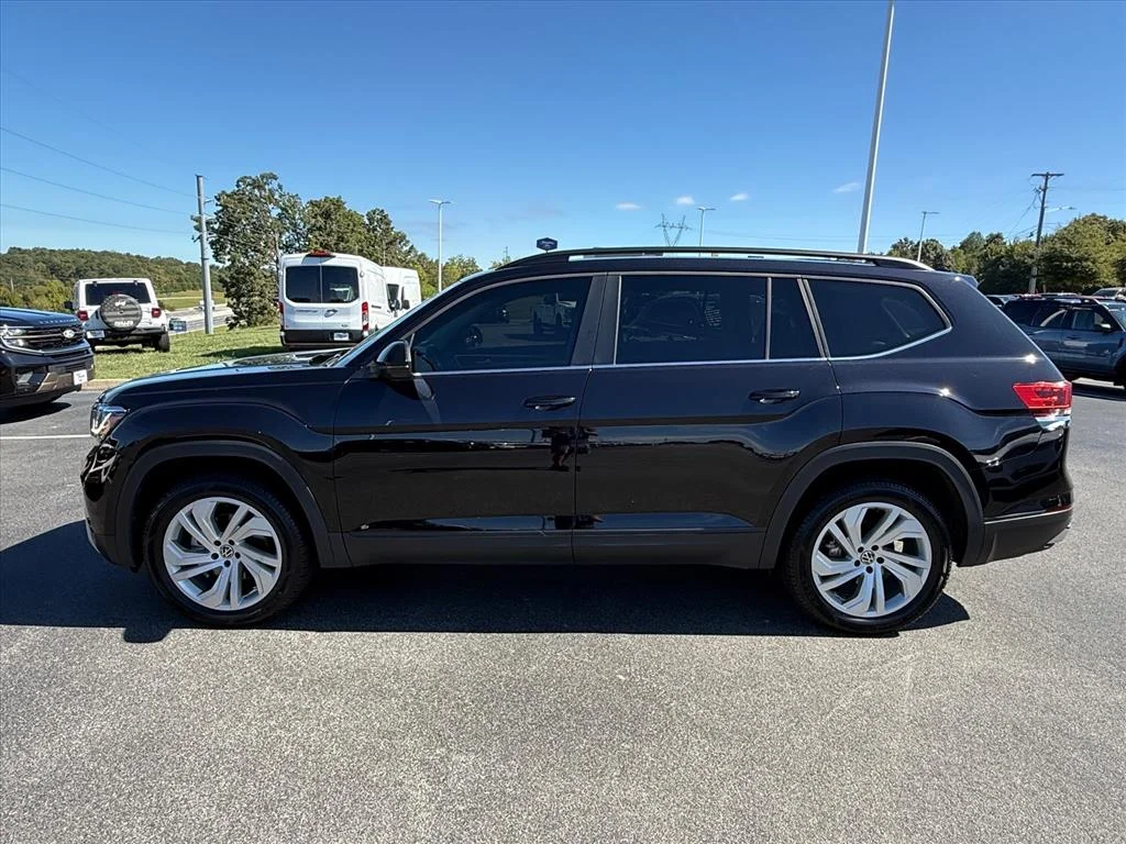2023 Volkswagen Atlas SE w/Tech