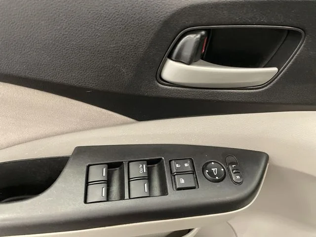 Used 2014 Silver Honda EX image 13