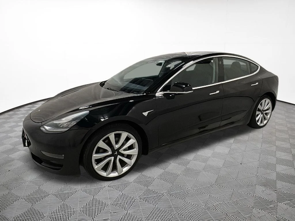 Used 2019 Tesla Model 3 Mid Range with VIN 5YJ3E1EA8KF324775 for sale in Eau Claire, WI