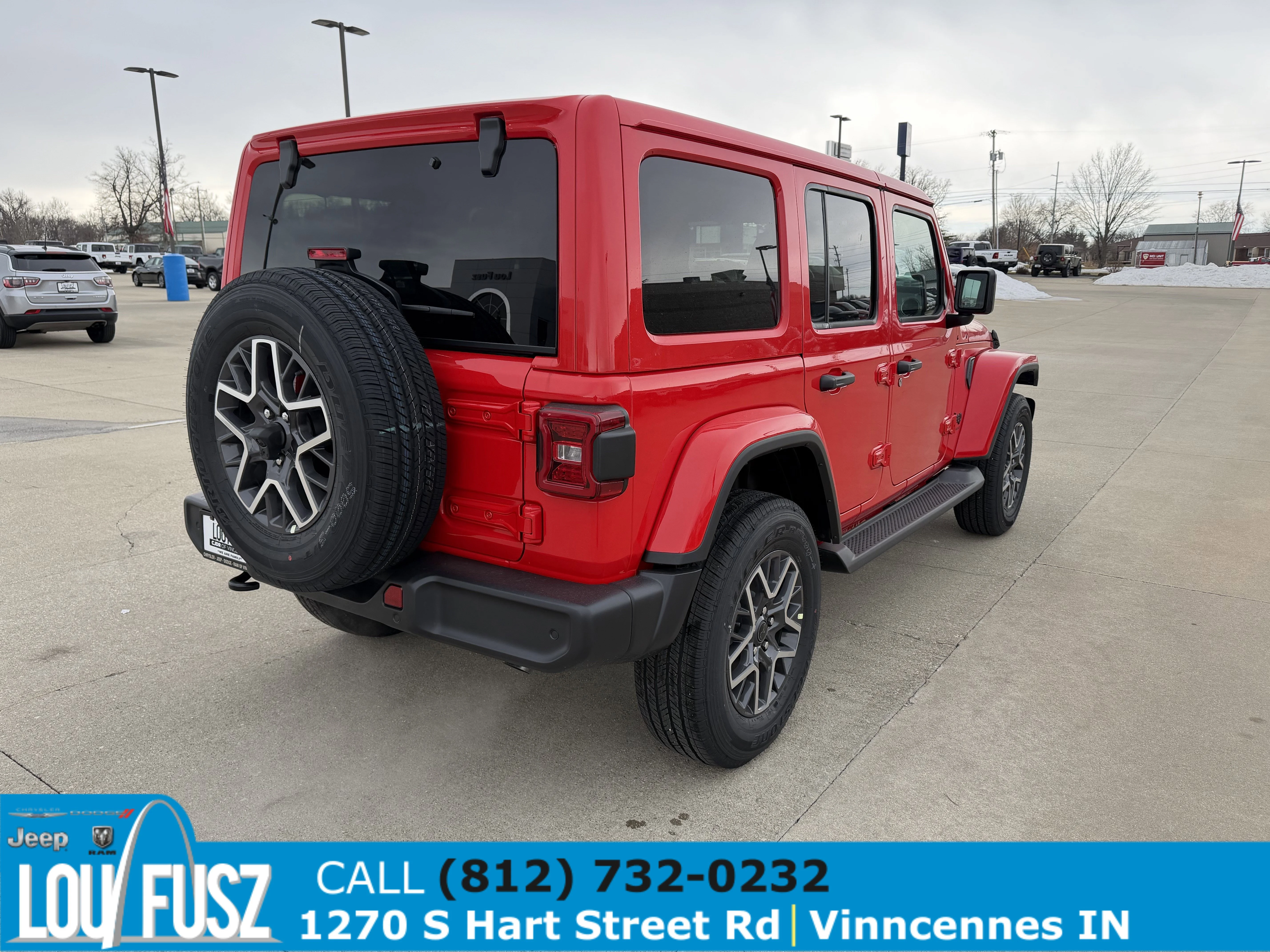 New 2026 Firecracker Red Clear-Coat Exterior Paint Jeep Sahara image 7