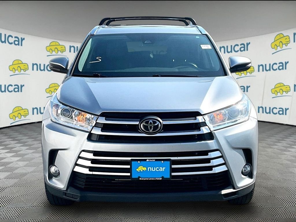 Used 2019 Celestial Silver Metallic Toyota XLE image 2