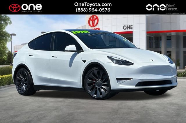 2022 Tesla Model Y Performance Dual Motor All-Wheel Drive's photo