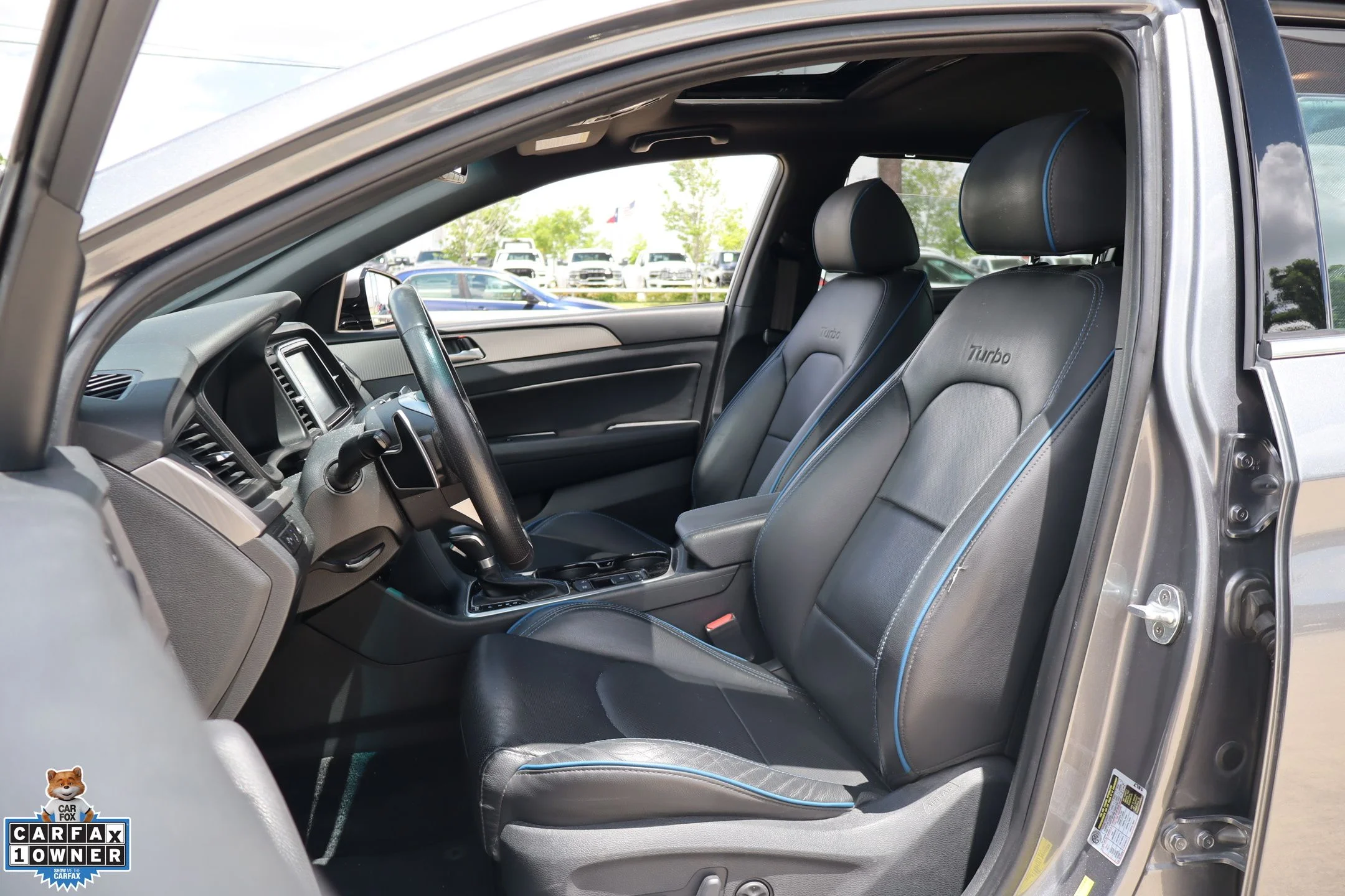 Used 2018 Gray Hyundai Limited image 11