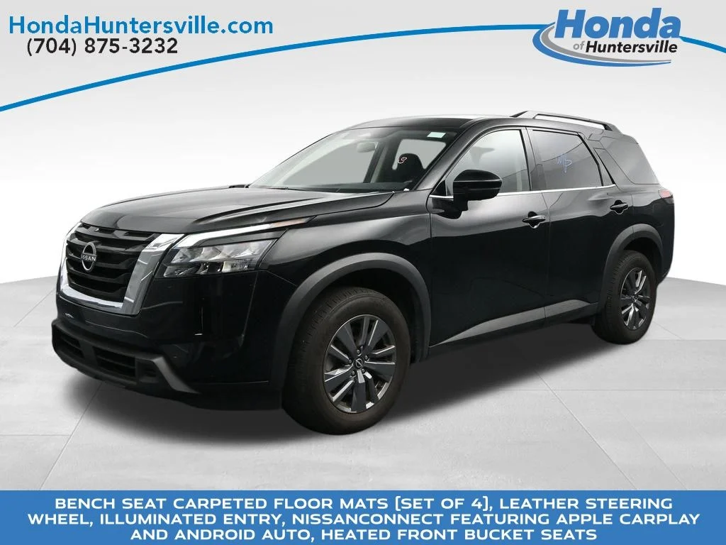 Used 2025 Super Black Nissan SV image 3