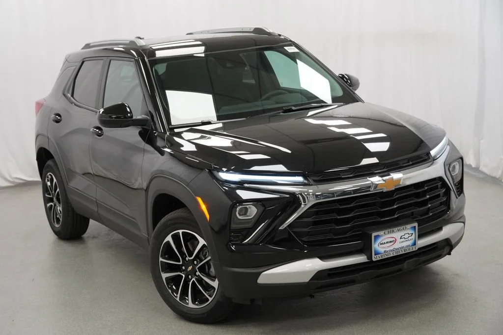 New 2026 Mosaic Black Metallic Chevrolet LT image 34