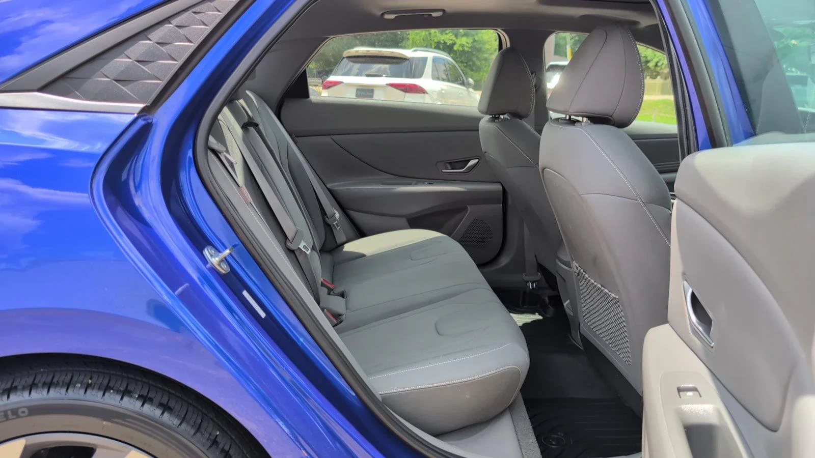 Used 2025 Intense Blue Hyundai SEL Convenience image 19