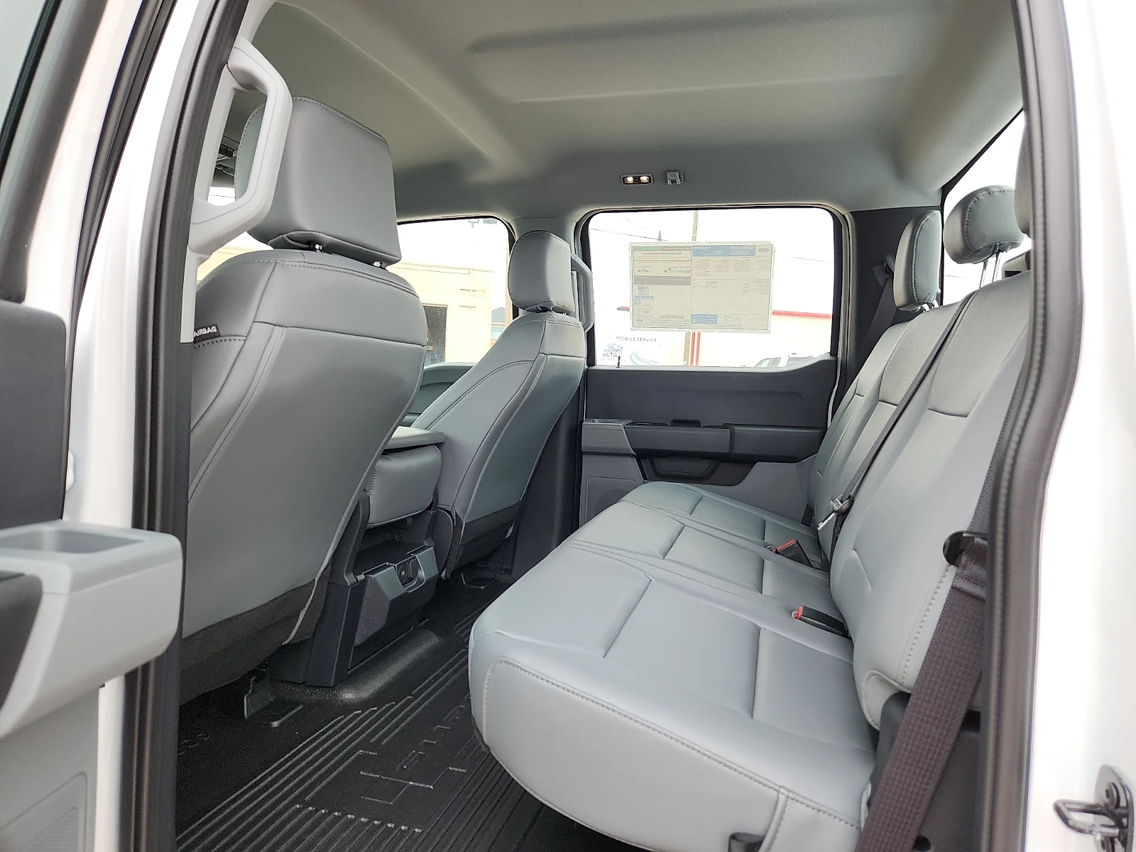 New 2026 Oxford White Ford F-450® XL image 18