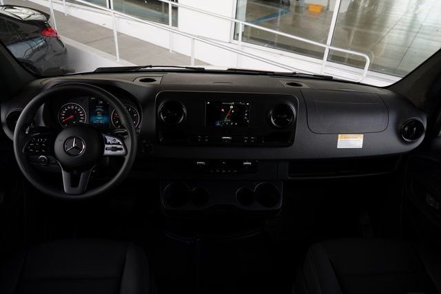Used 2023 White Mercedes-Benz Cargo 170 WB image 42