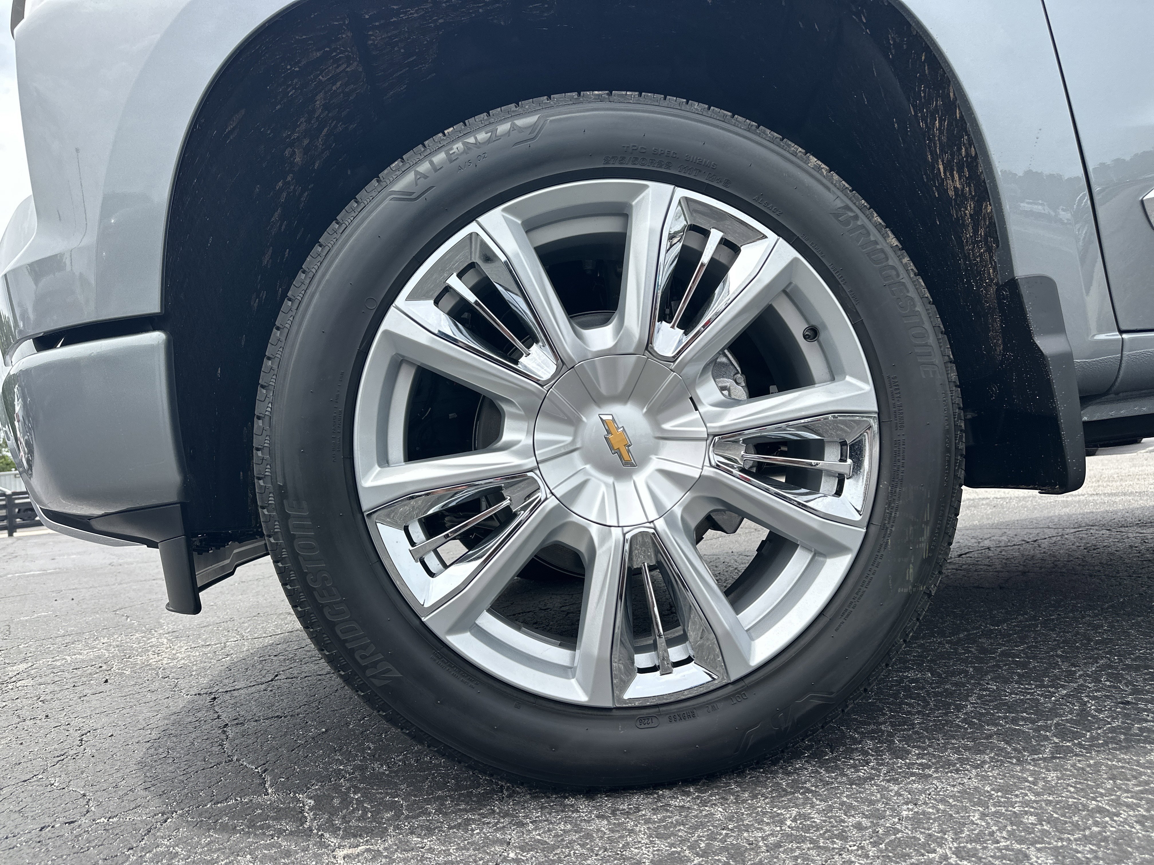 2026 Chevrolet Silverado 1500 High Country - Photo 12