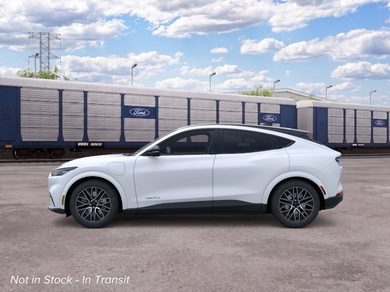 New 2026 Star White Metallic Tri-coat Ford Premium image 3