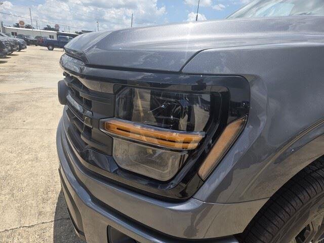 New 2026 Carbonized Gray Metallic Ford XLT image 10