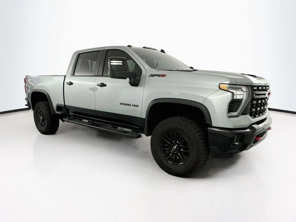 Used 2026 Gray Chevrolet ZR2 image 3