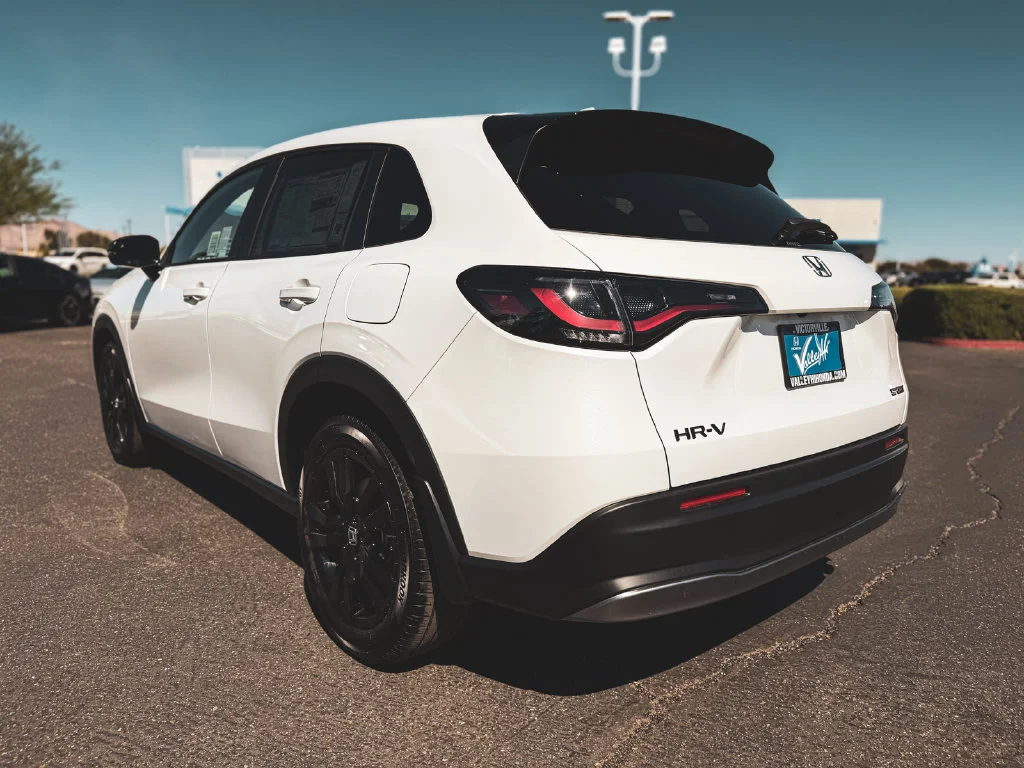 New 2027 Platinum White Pearl Honda Sport image 5