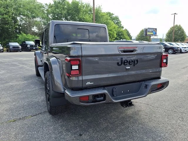 Certified Used 2021 Gray Jeep Overland image 8